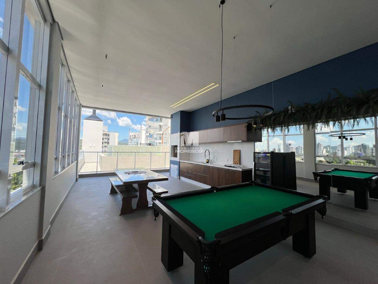 Apartamento à venda no bairro Centro: 