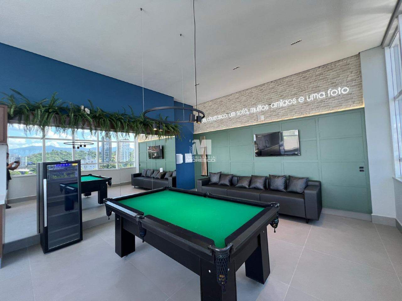 Apartamento à venda no bairro Centro: 