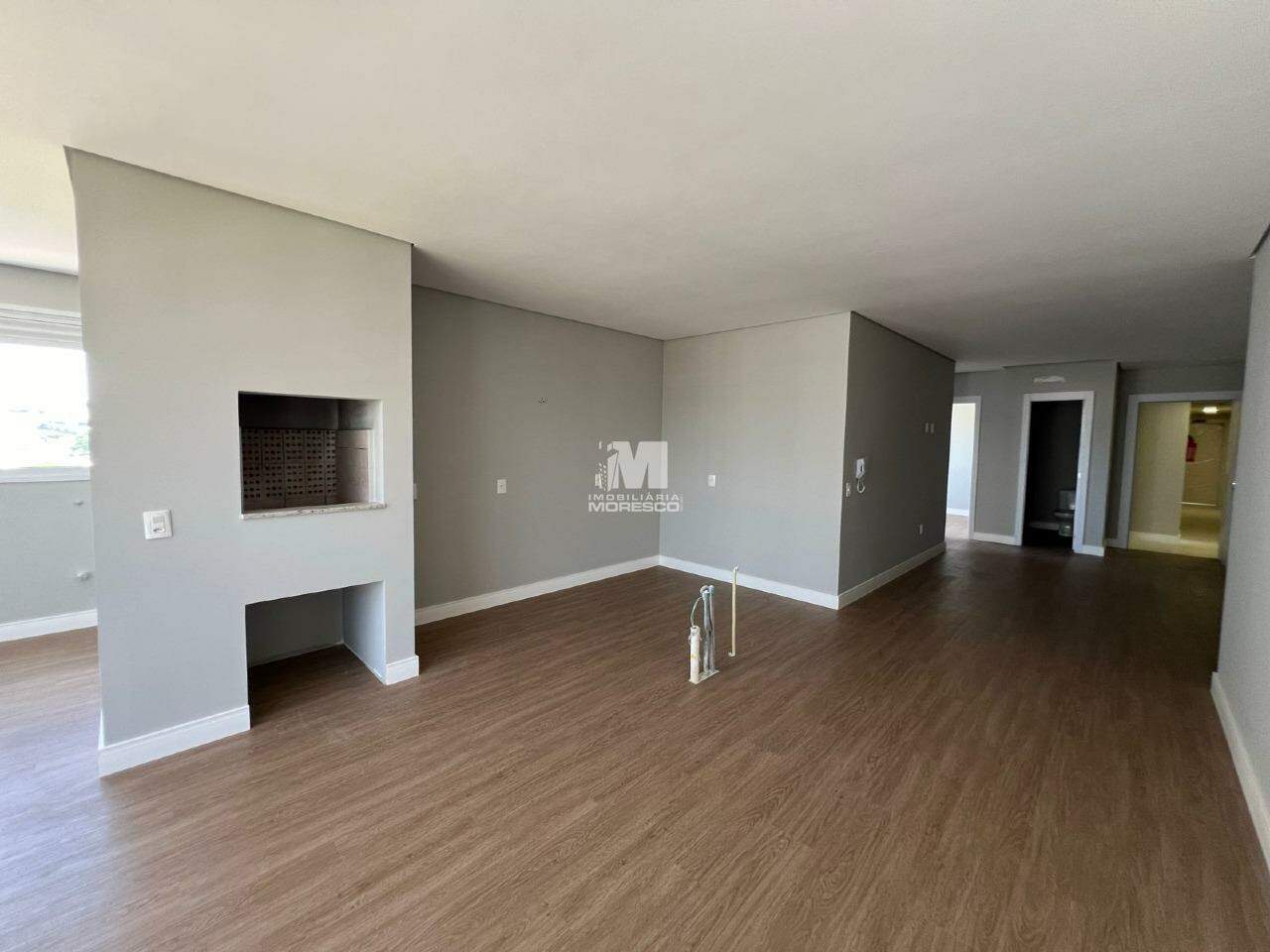 Apartamento à venda no bairro Centro: 