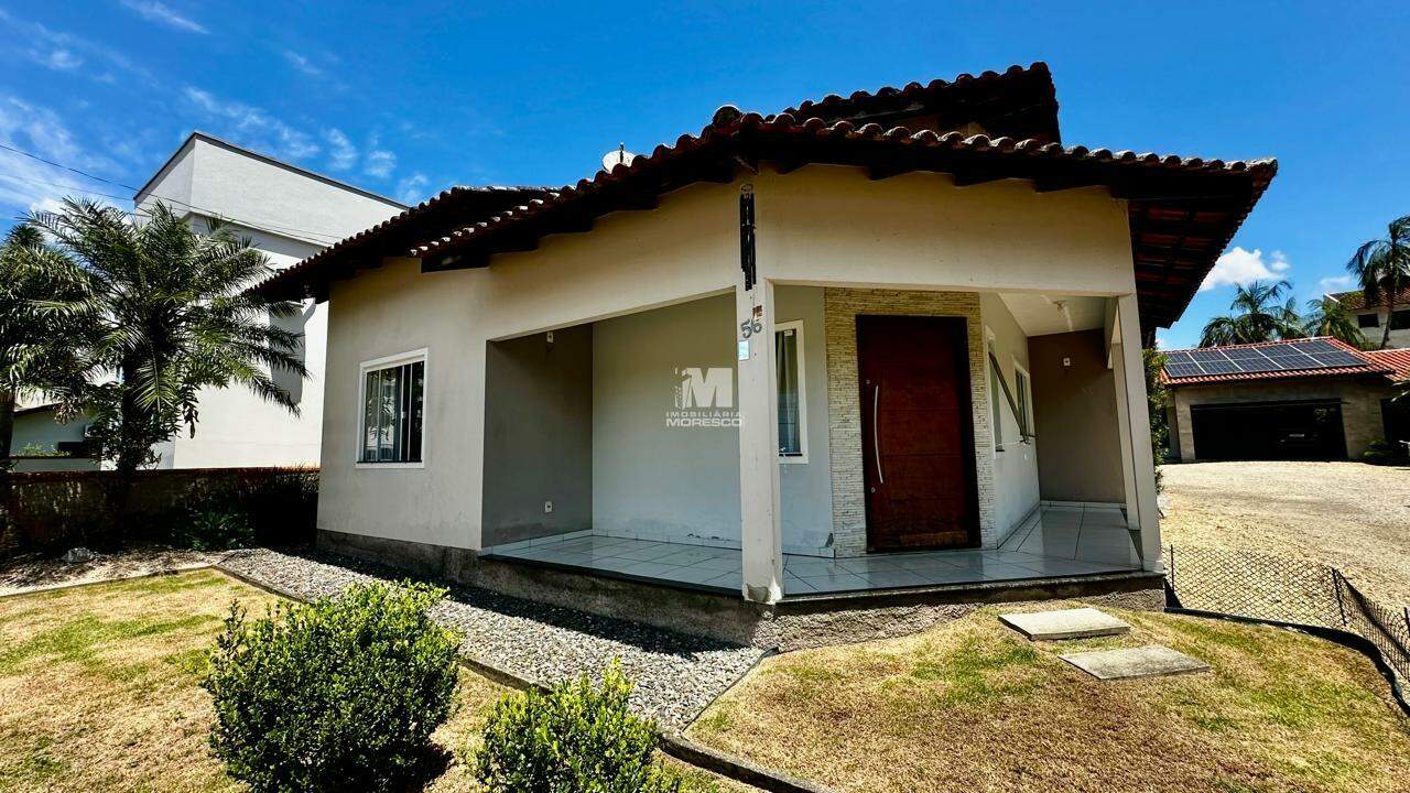 Casa à venda no bairro Guarani: 
