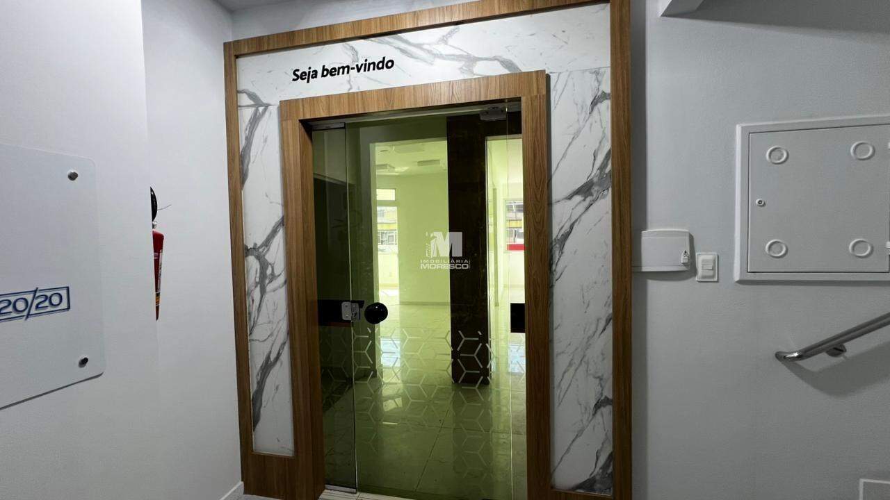 Sala Comercial de 150m² no bairro Centro I, em Brusque | Eu Corretor