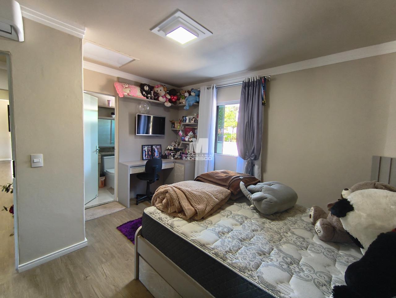 Casa à venda no bairro Lageado Baixo: 