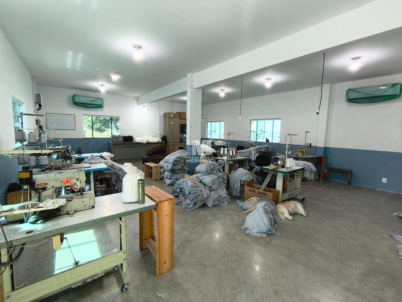 Casa à venda no bairro Lageado Baixo: 