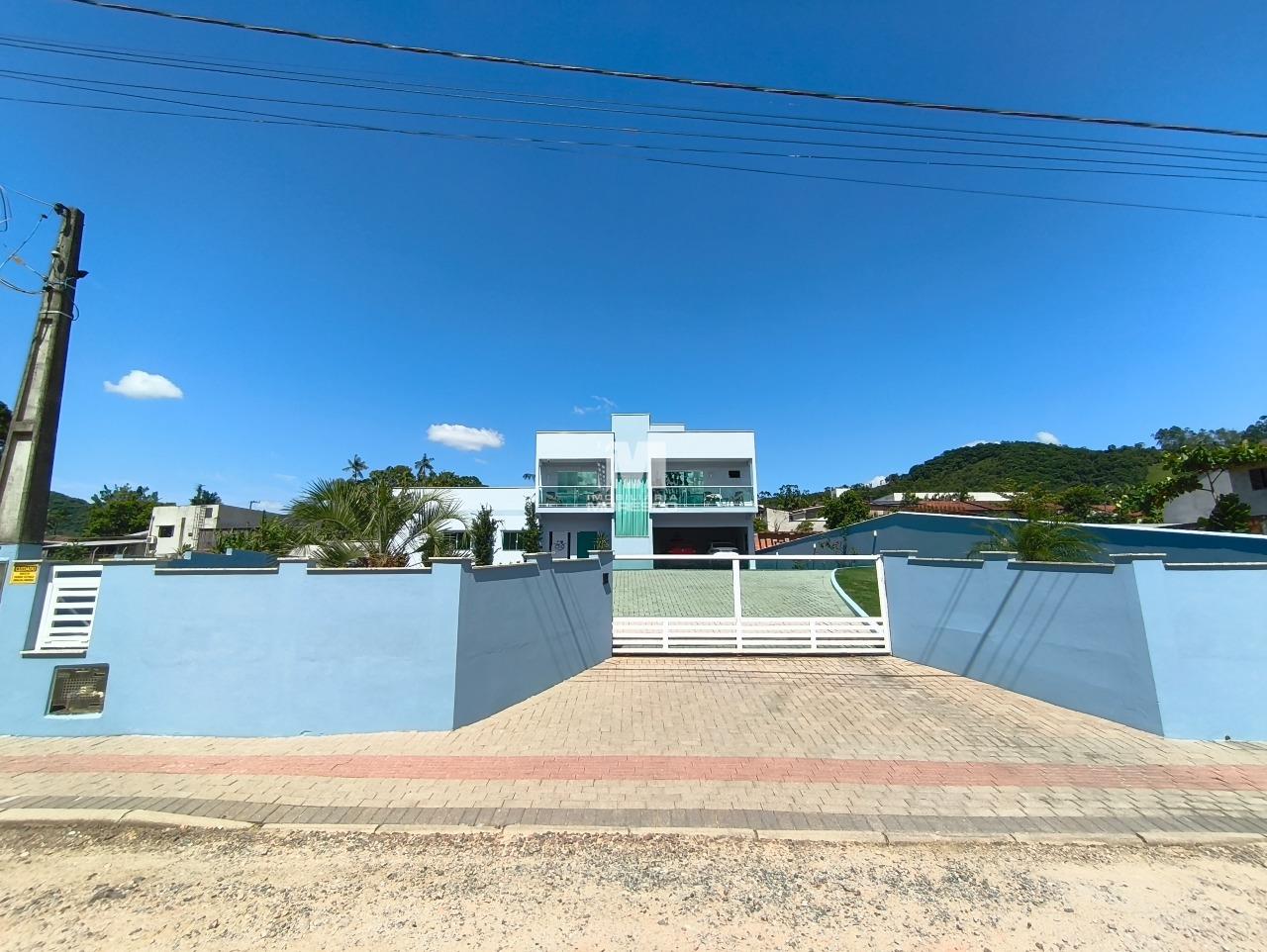 Casa à venda no bairro Lageado Baixo: 