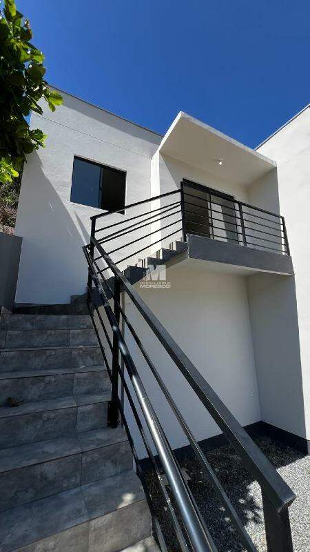 Casa à venda no bairro Lageado Baixo: 