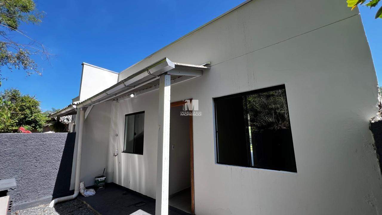 Casa à venda no bairro Lageado Baixo: 