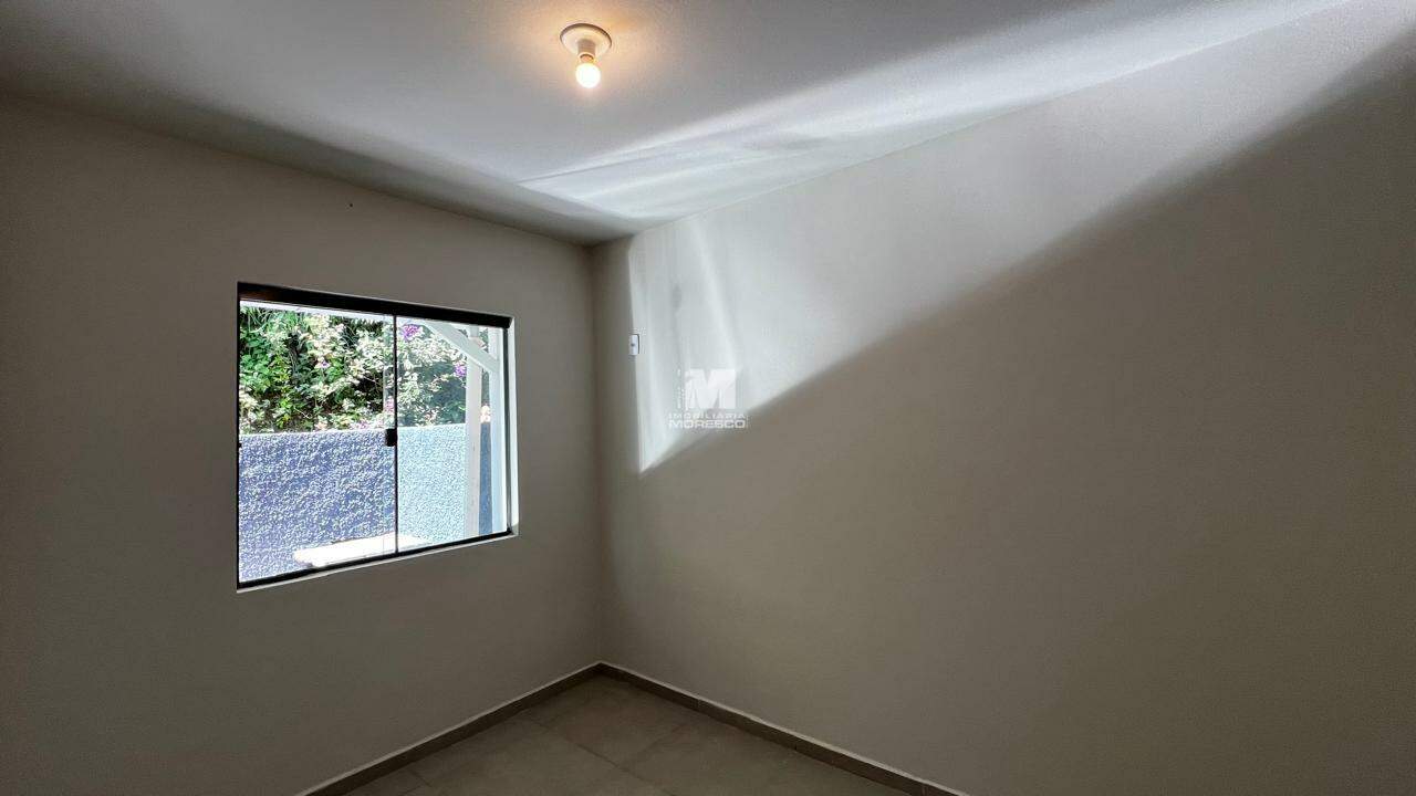 Casa à venda no bairro Lageado Baixo: 
