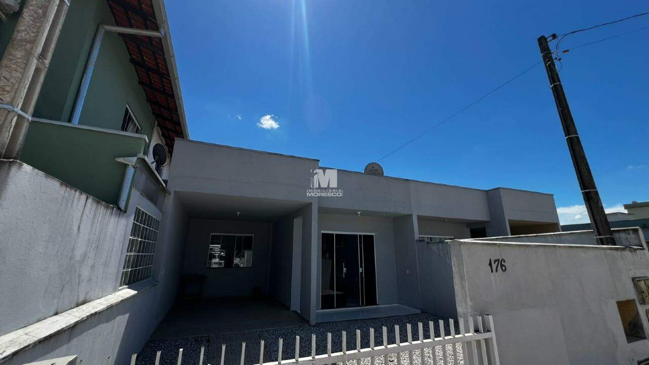 Casa à venda no bairro Águas Claras: 