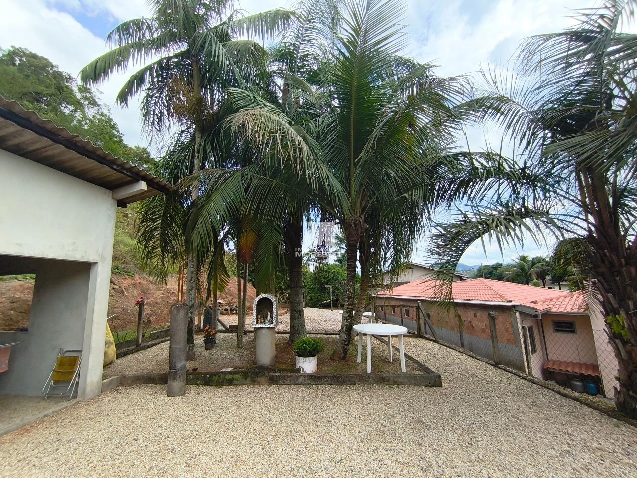 Casa à venda no bairro Centro: 