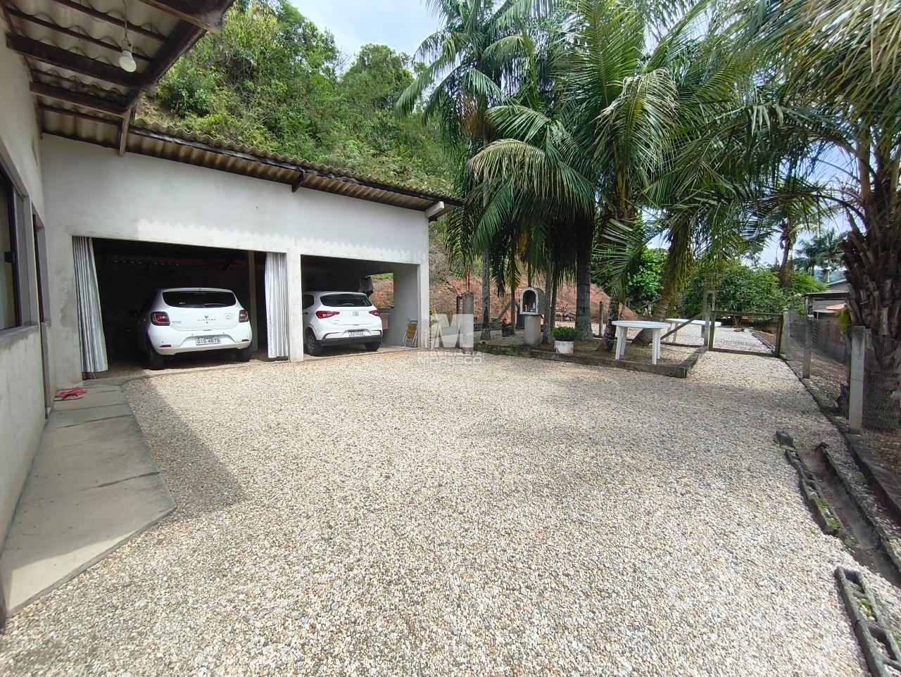 Casa à venda no bairro Centro: 