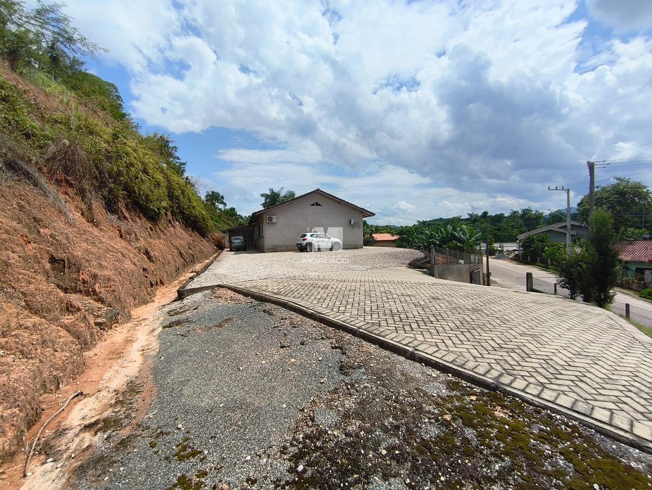Casa à venda no bairro Centro: