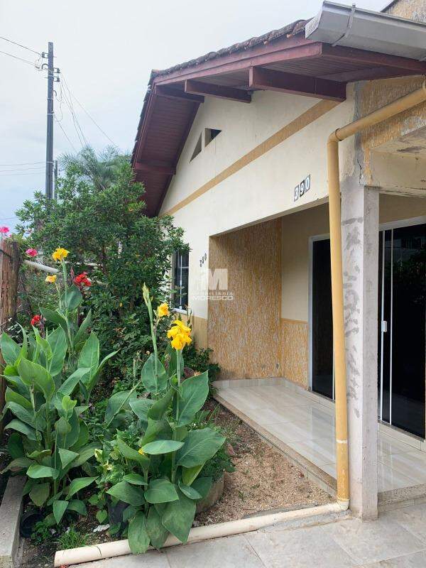 Casa à venda no bairro Rio Branco: 