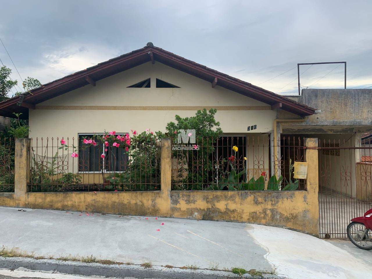 Casa à venda no bairro Rio Branco: 