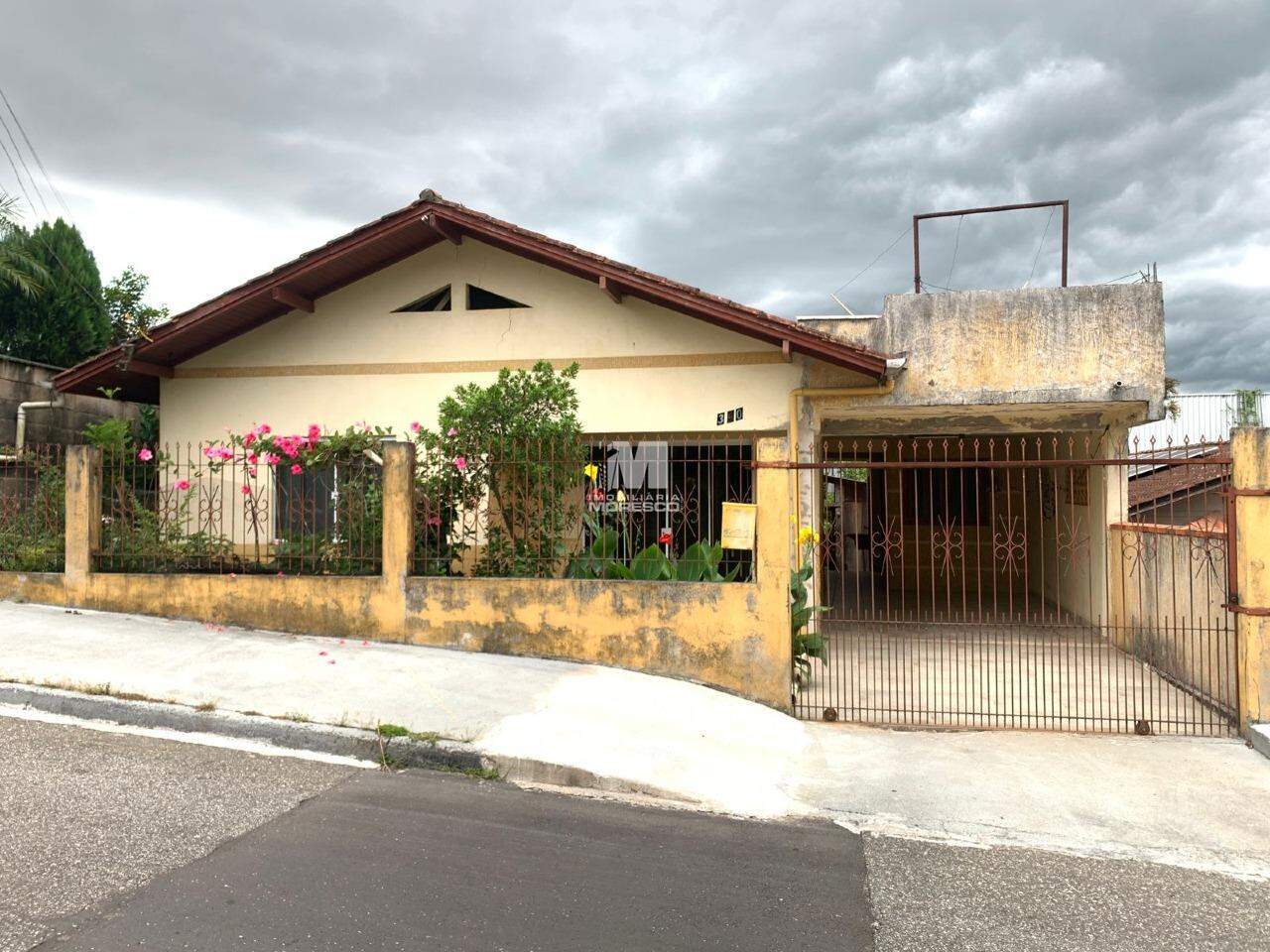 Casa à venda no bairro Rio Branco: 