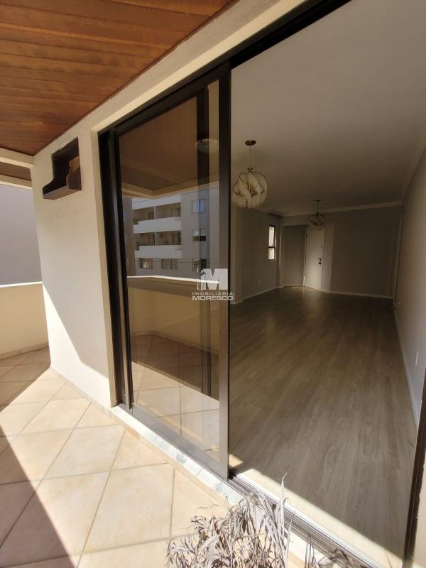 Apartamento à venda no bairro Centro: