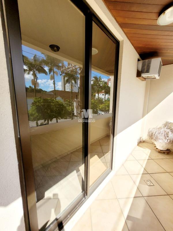 Apartamento à venda no bairro Centro: