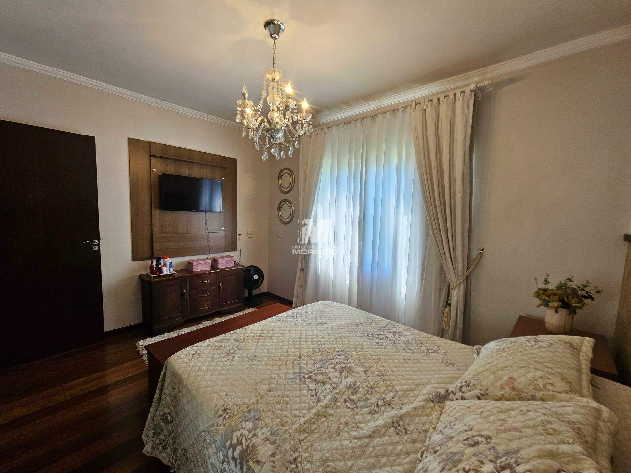 Casa à venda no bairro Souza Cruz: 