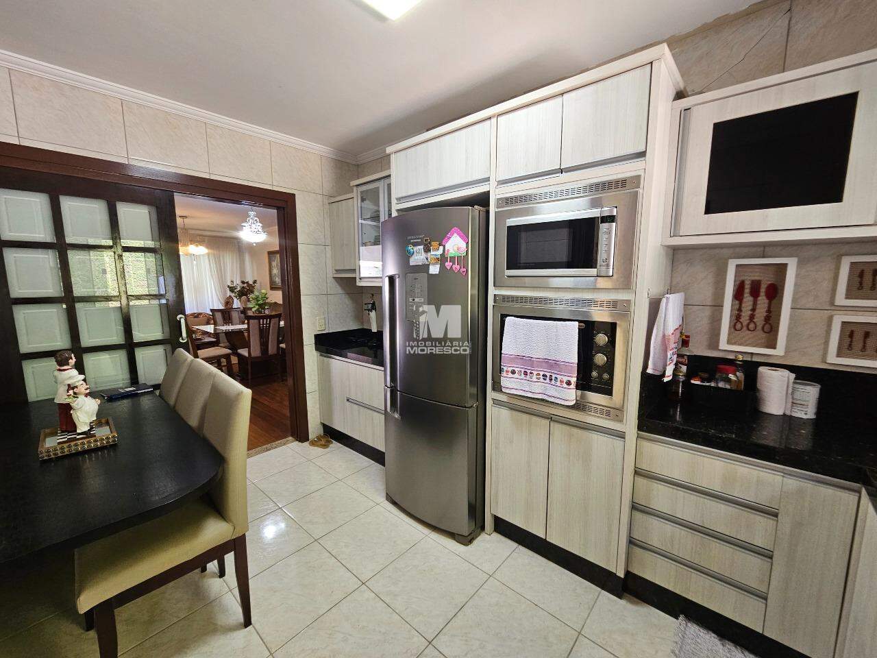 Casa à venda no bairro Souza Cruz: 