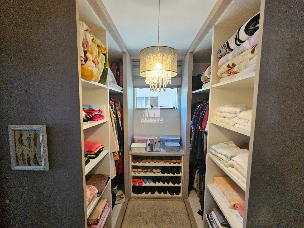 Casa à venda no bairro Souza Cruz: 