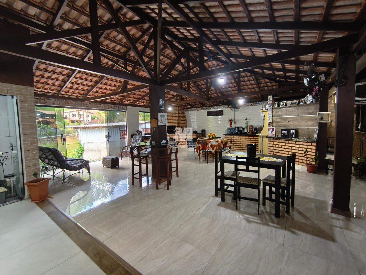 Casa à venda no bairro Cerâmica Reis: 