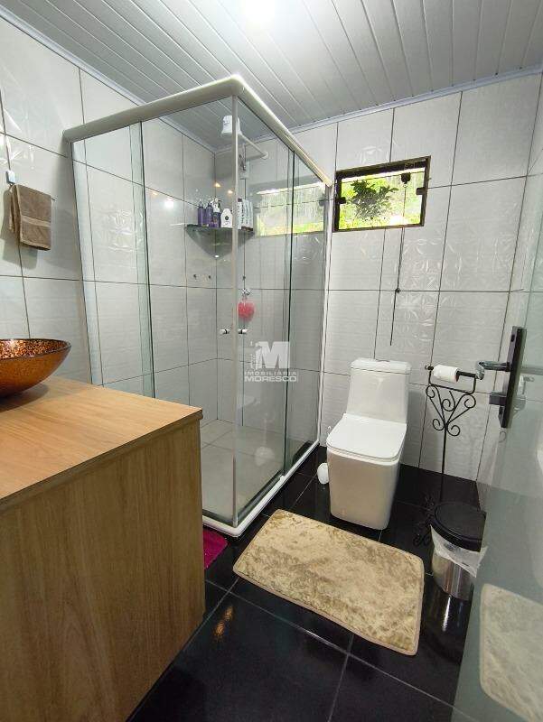 Casa à venda no bairro Cerâmica Reis: 