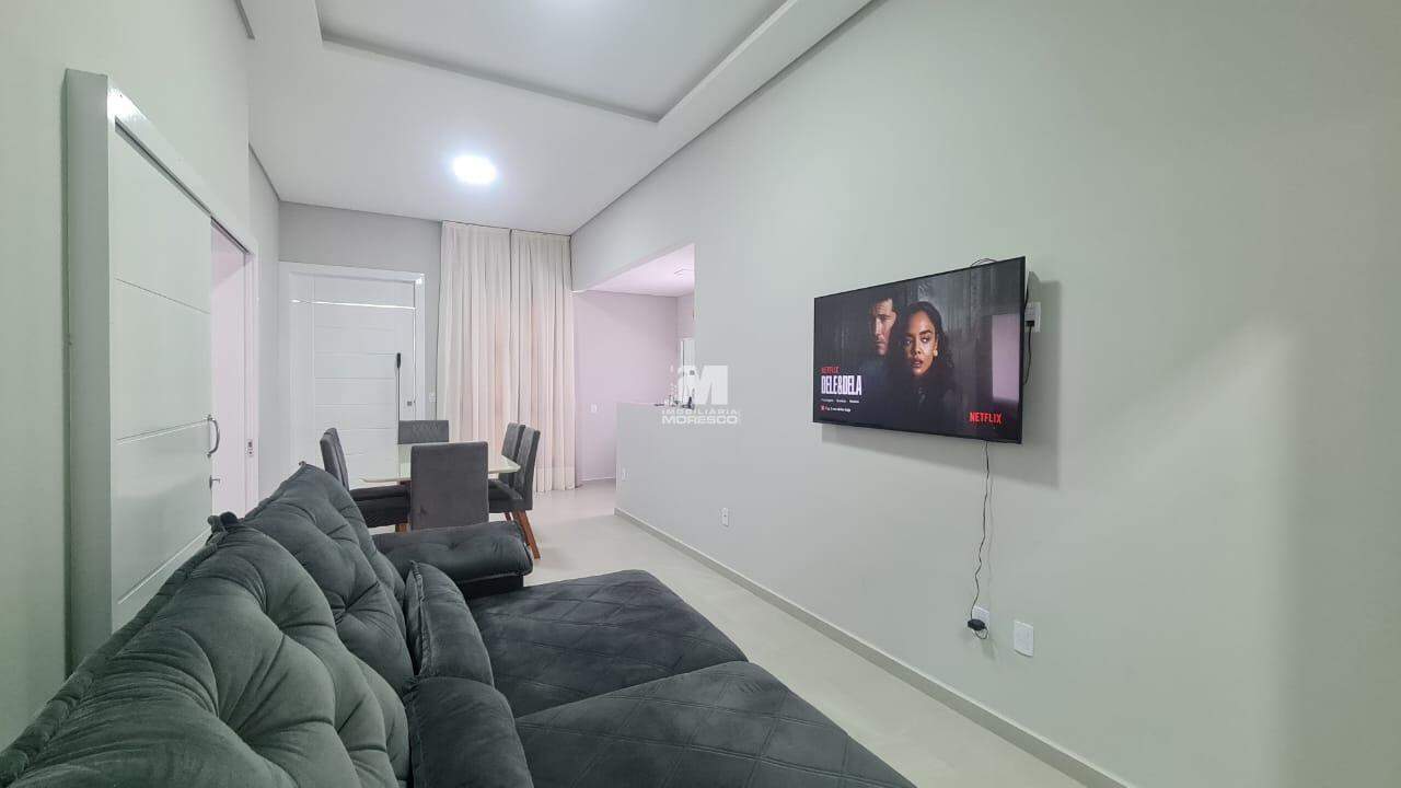 Casa à venda no bairro Guabiruba Sul: 