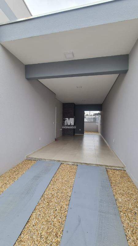 Casa à venda no bairro Guabiruba Sul: 