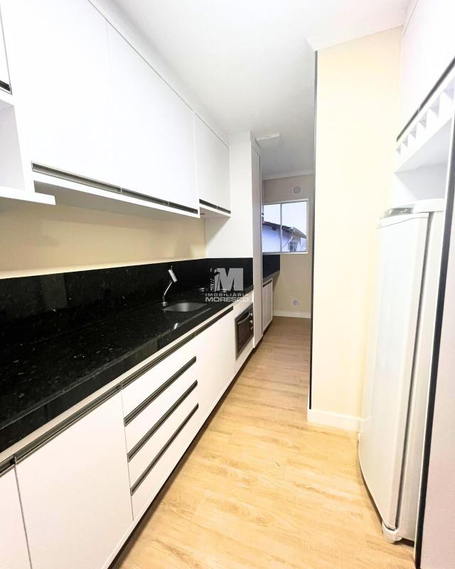 Apartamento à venda no bairro Steffen: 