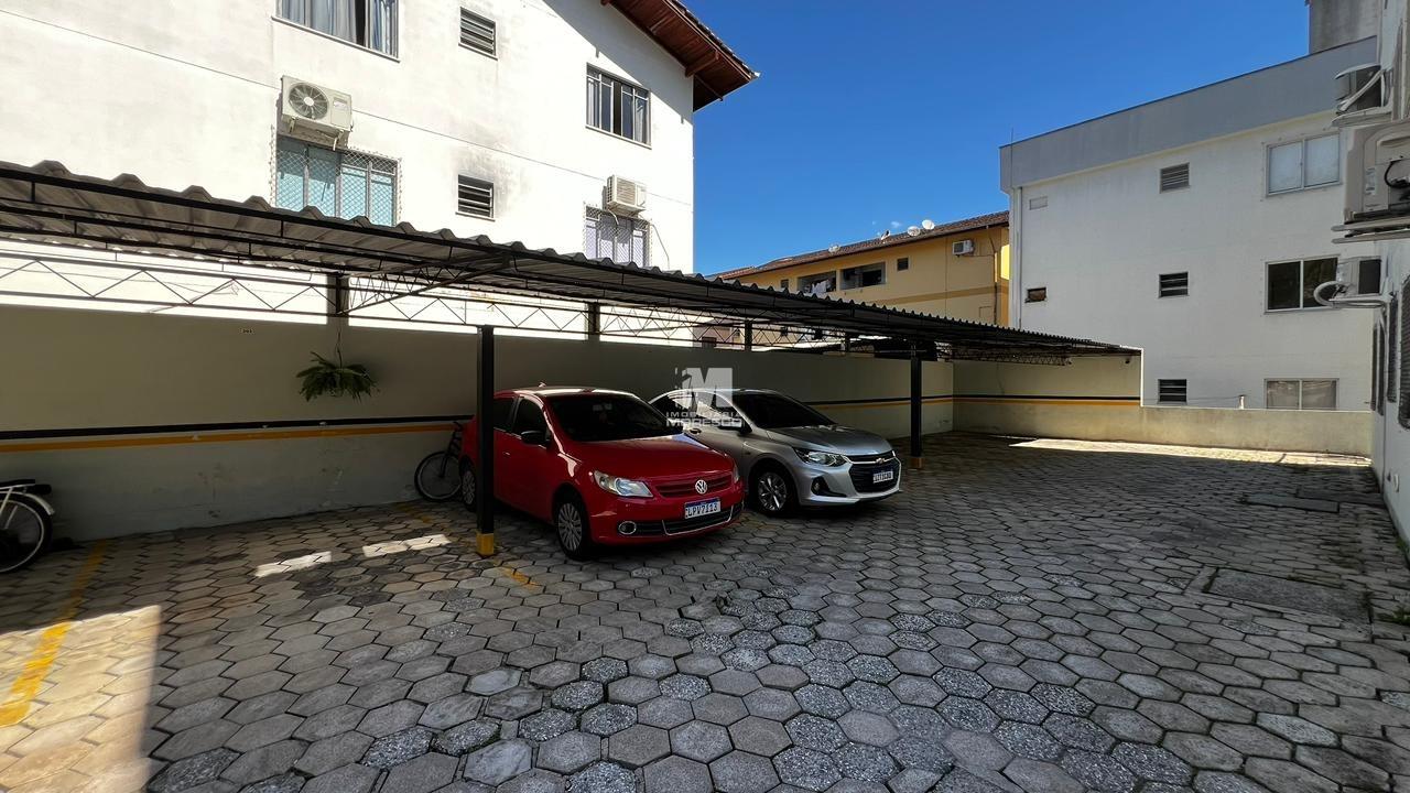 Apartamento à venda no bairro Steffen: 