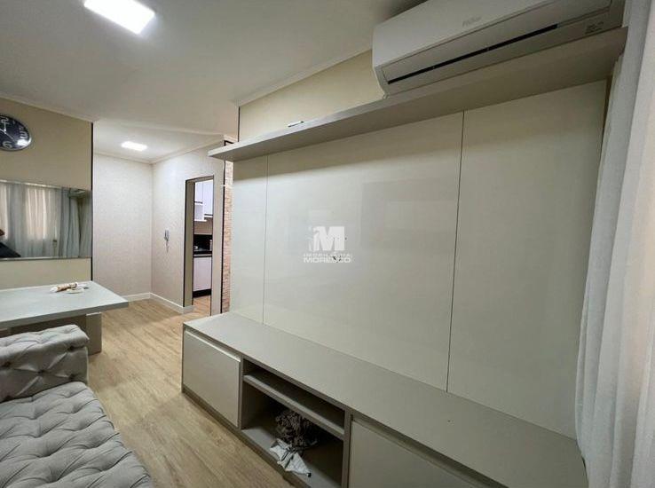 Apartamento à venda no bairro Steffen: 