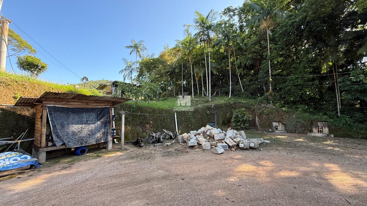 Sítio/Chácara à venda no bairro Aymoré: 