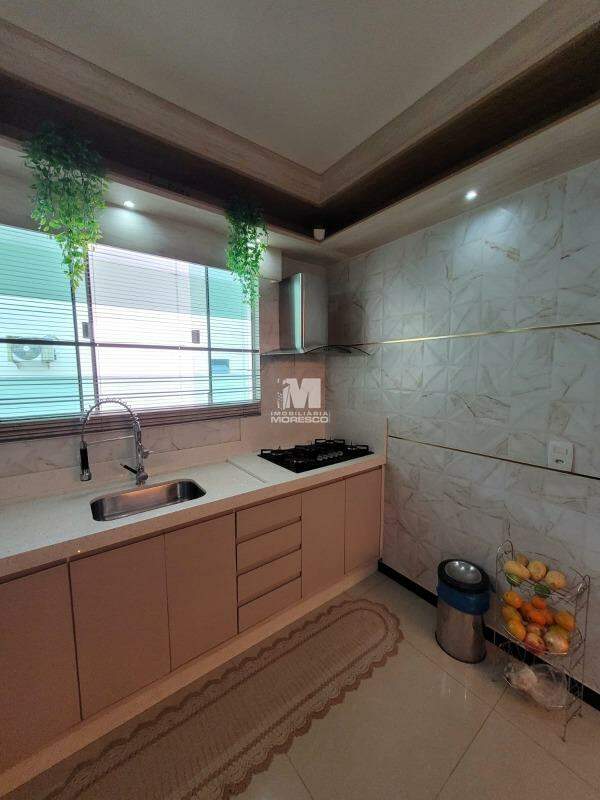 Casa de 4 quartos, 280m² no bairro Souza Cruz, em Brusque | Eu Corretor