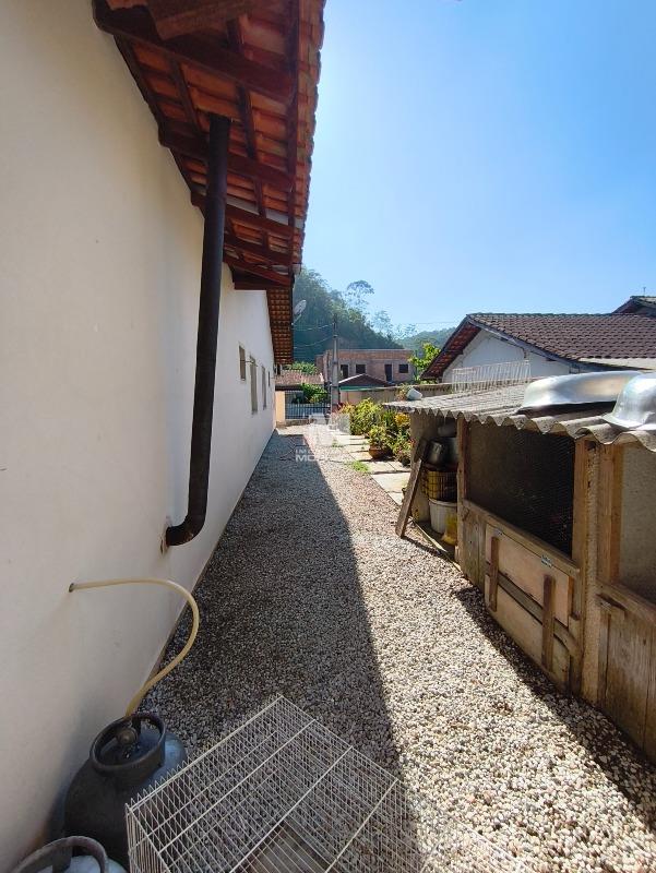 Casa à venda no bairro Centro: