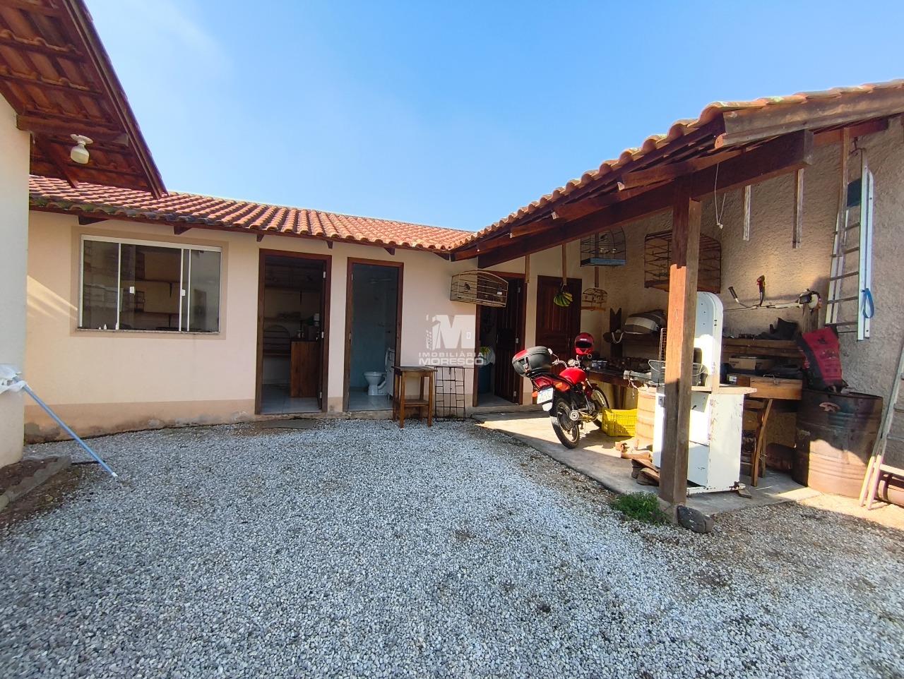 Casa à venda no bairro Centro: