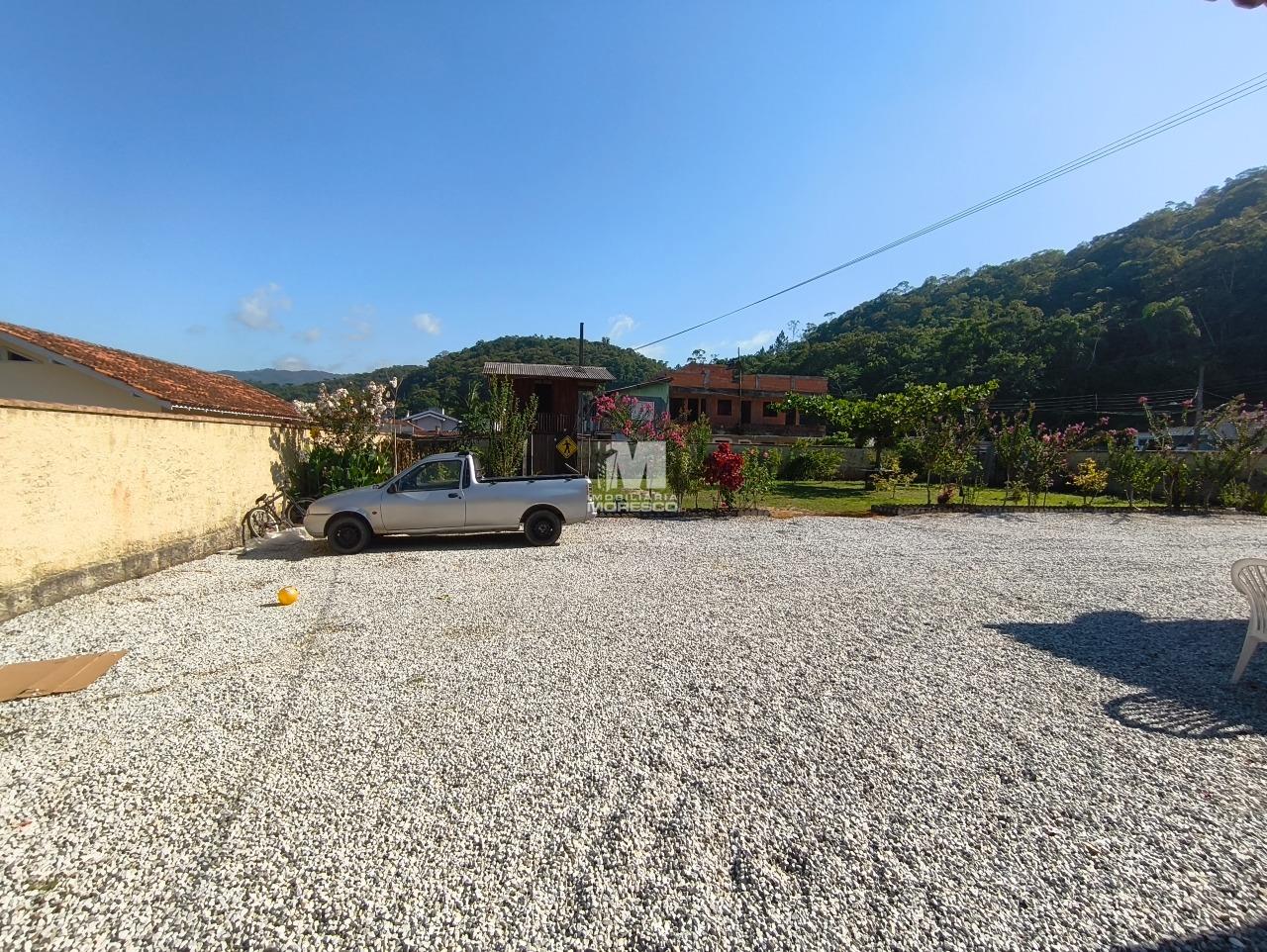 Casa à venda no bairro Centro: