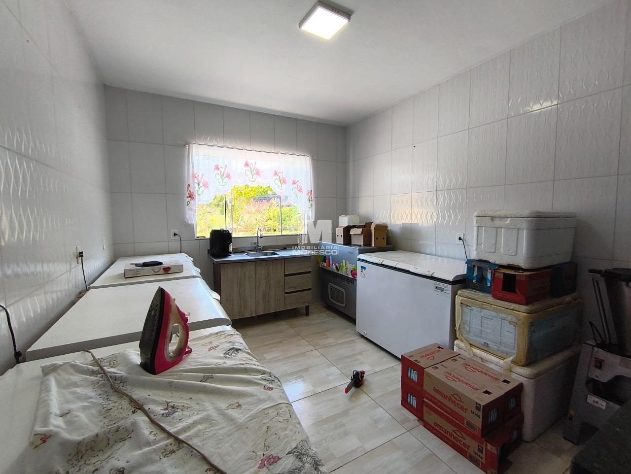 Casa à venda no bairro Centro: