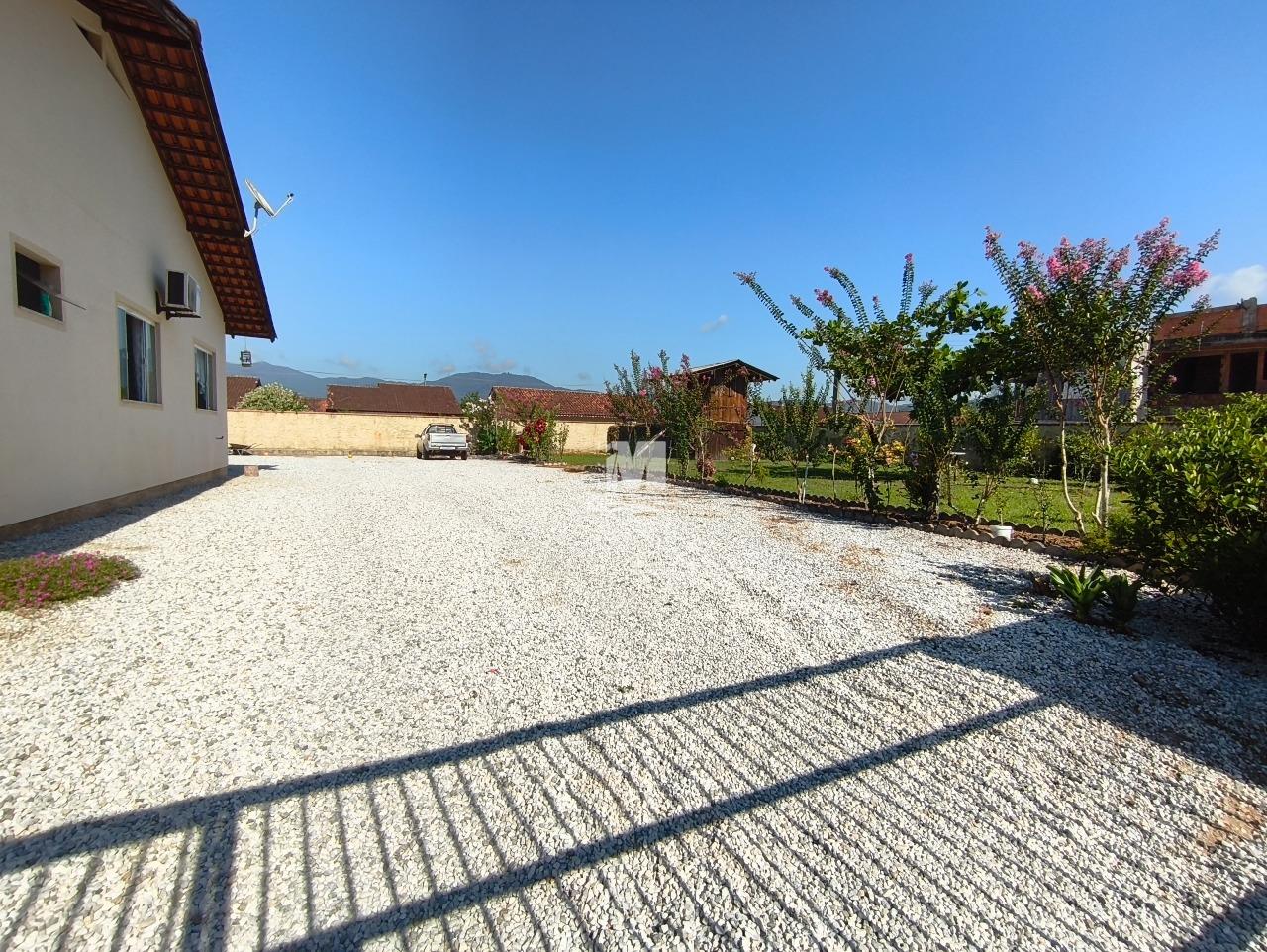 Casa à venda no bairro Centro: 