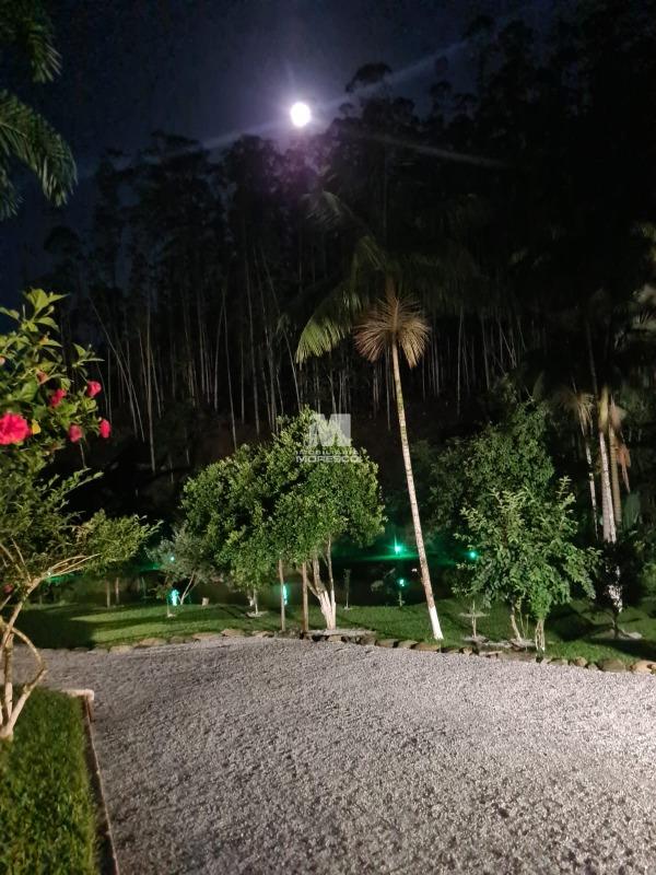 Sítio/Chácara à venda no bairro Aymoré: