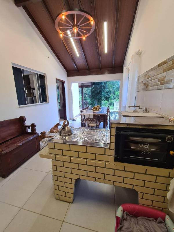 Sítio/Chácara à venda no bairro Aymoré: