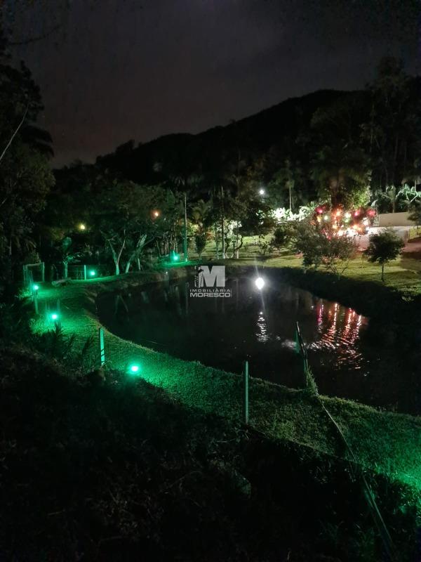 Sítio/Chácara à venda no bairro Aymoré: