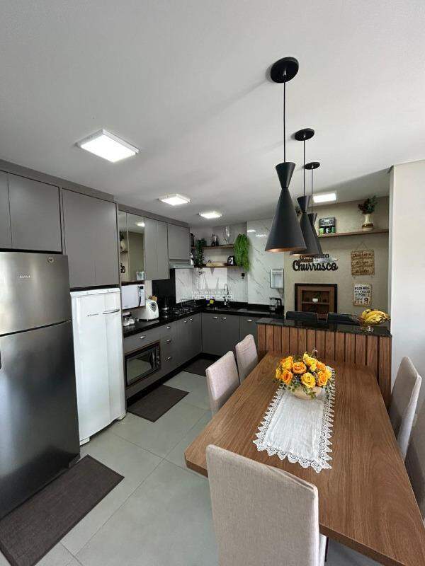 Apartamento à venda no bairro São Luiz: 