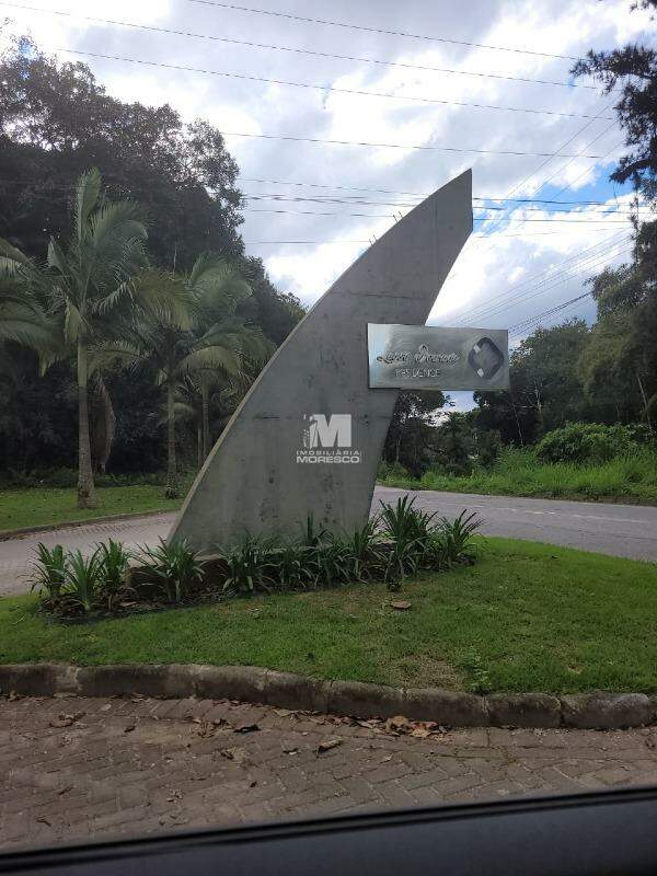 Terreno à venda no bairro Souza Cruz: 