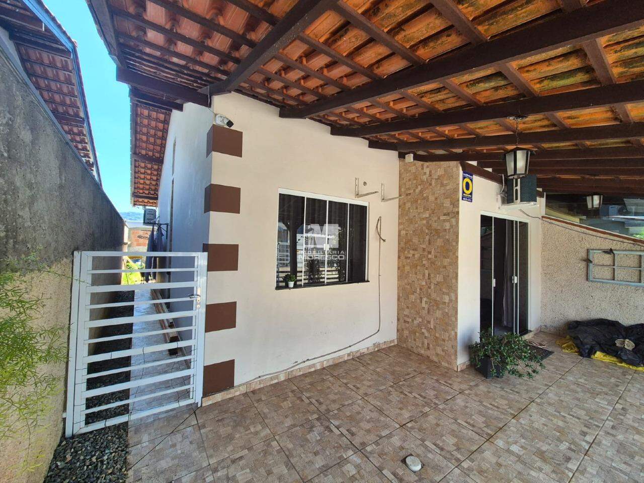 Casa à venda no bairro Dom Joaquim: 