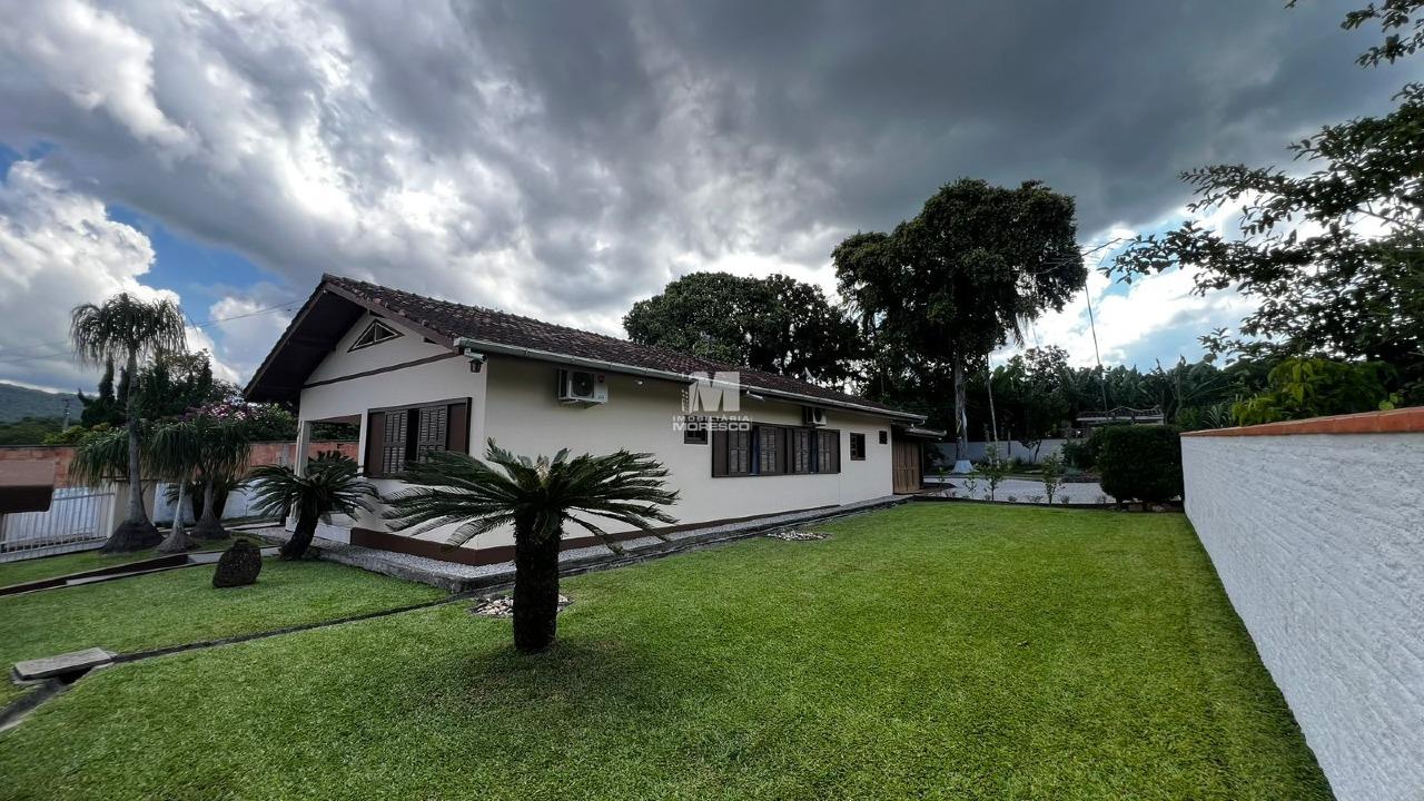 Casa à venda no bairro Rio Branco: 