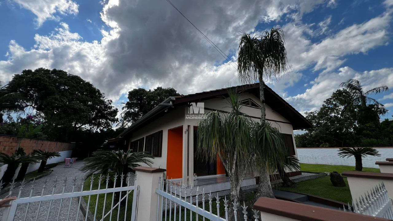 Casa à venda no bairro Rio Branco: 