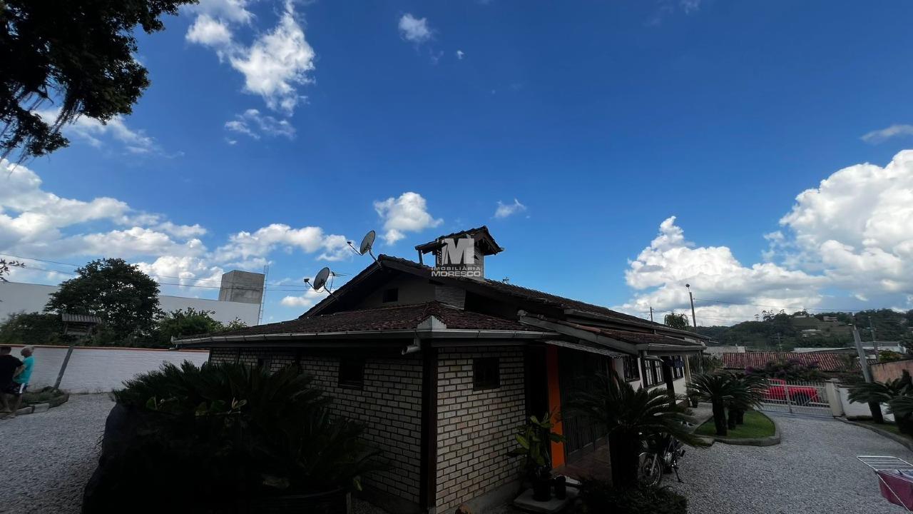 Casa à venda no bairro Rio Branco: 