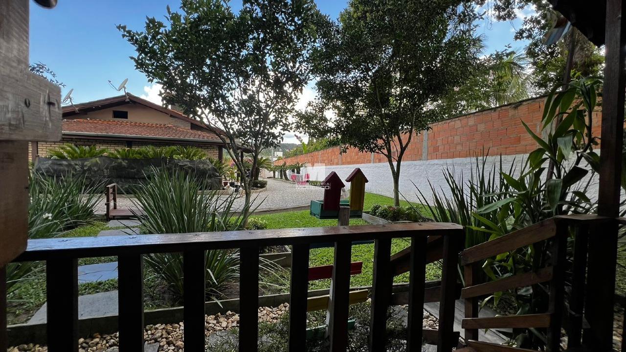 Casa à venda no bairro Rio Branco: 