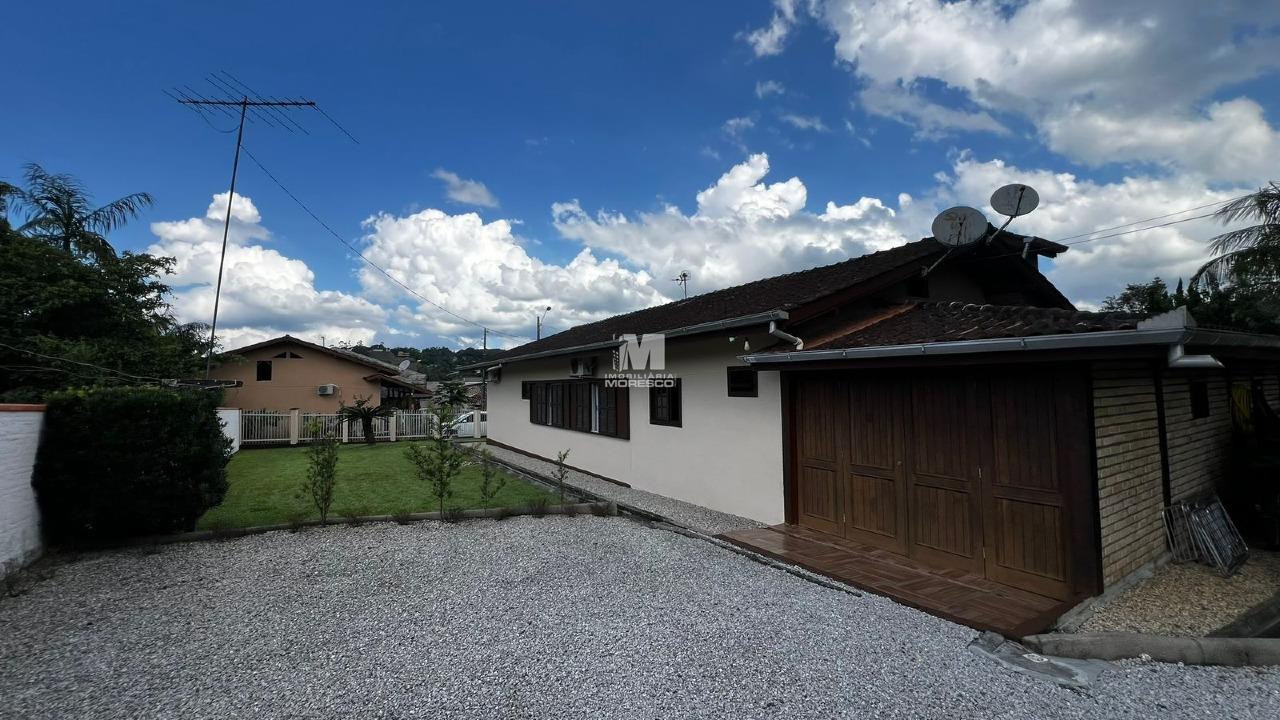 Casa à venda no bairro Rio Branco: 