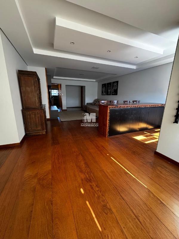 Apartamento à venda no bairro Centro I: 