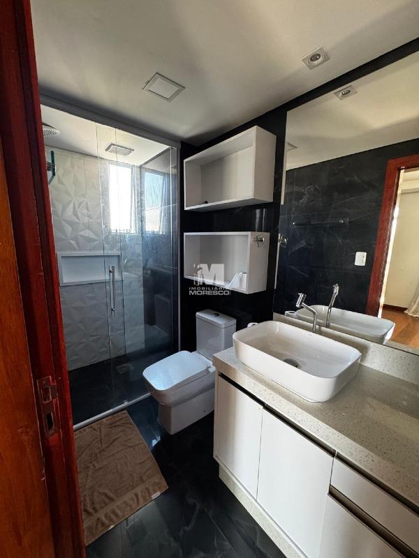 Apartamento à venda no bairro Centro I: 